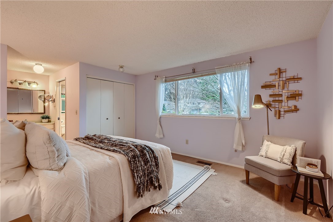 721 13th Way Southwest Edmonds, WA 98020 - Photo 13 of 29 Gallery Image 13