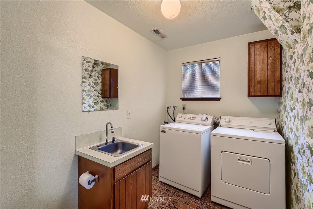 721 13th Way Southwest Edmonds, WA 98020 - Photo 24 of 29 Gallery Image 24