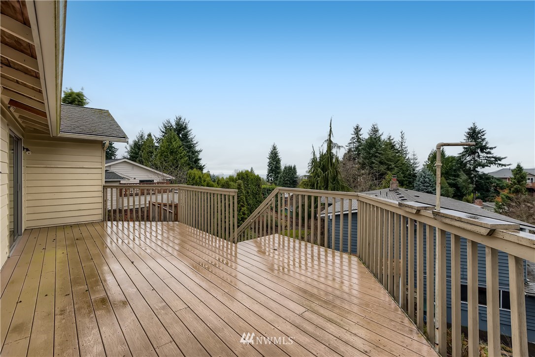 721 13th Way Southwest Edmonds, WA 98020 - Photo 25 of 29 Gallery Image 25