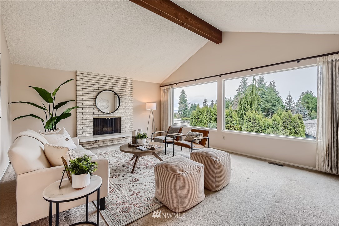 721 13th Way Southwest Edmonds, WA 98020 - Photo 4 of 29 Gallery Image 4