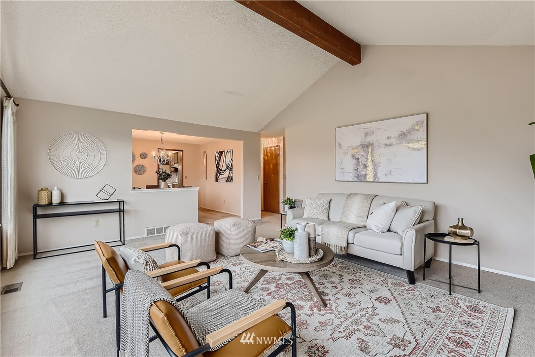 721 13th Way Southwest Edmonds, WA 98020 - Photo 6 of 29 Gallery Image 6