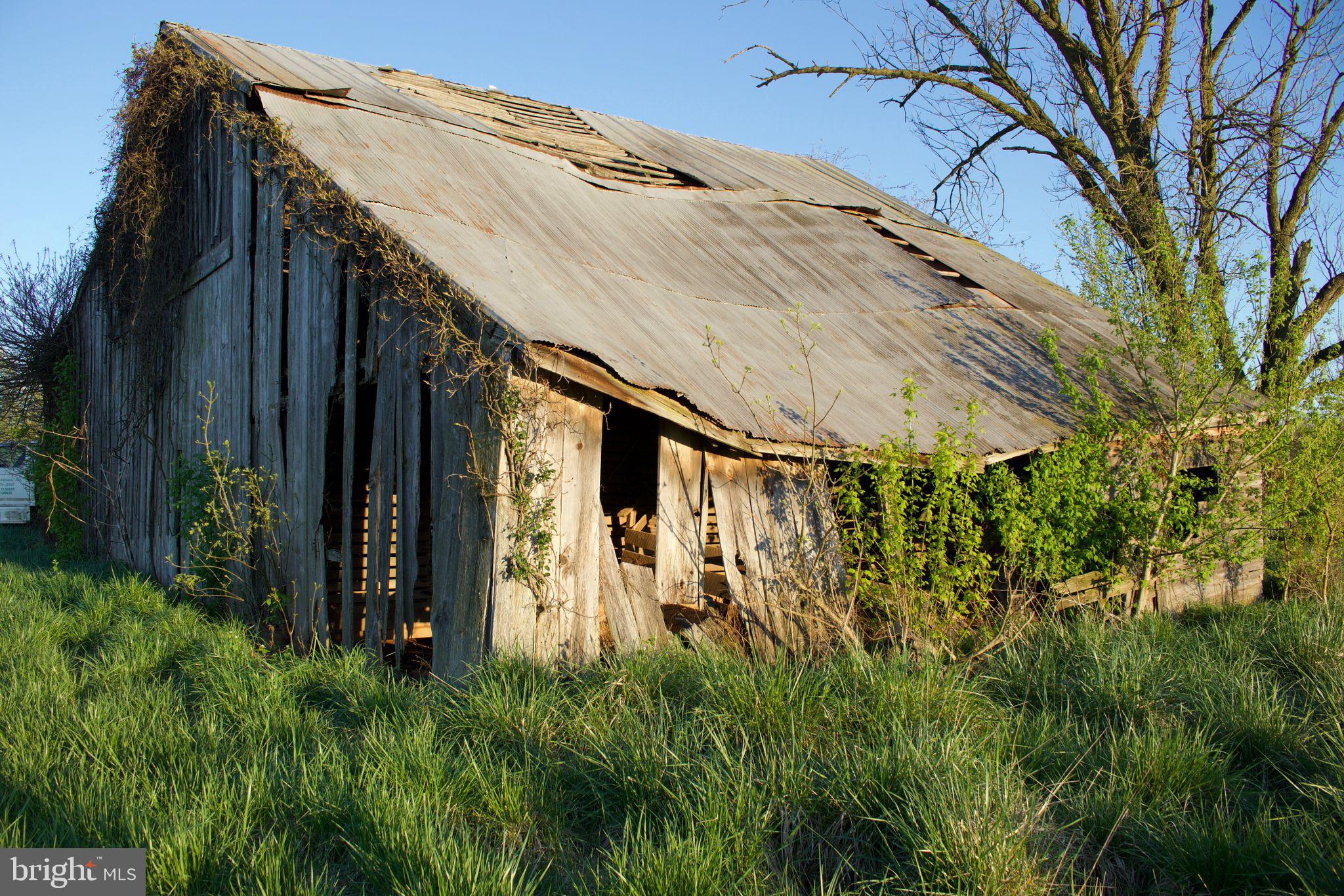 11763 Harney Road Emmitsburg, MD 21727 - Photo 5 of 5 Barn