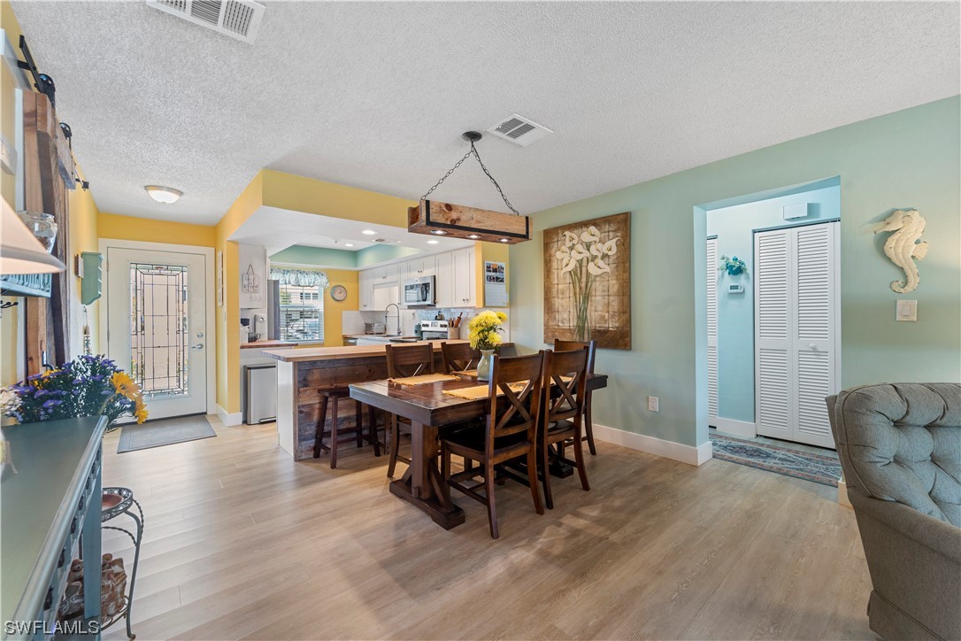 1830 Brantley Road, Unit F1 Fort Myers, FL 33907 - Photo 8 of 38 Gallery Image 8