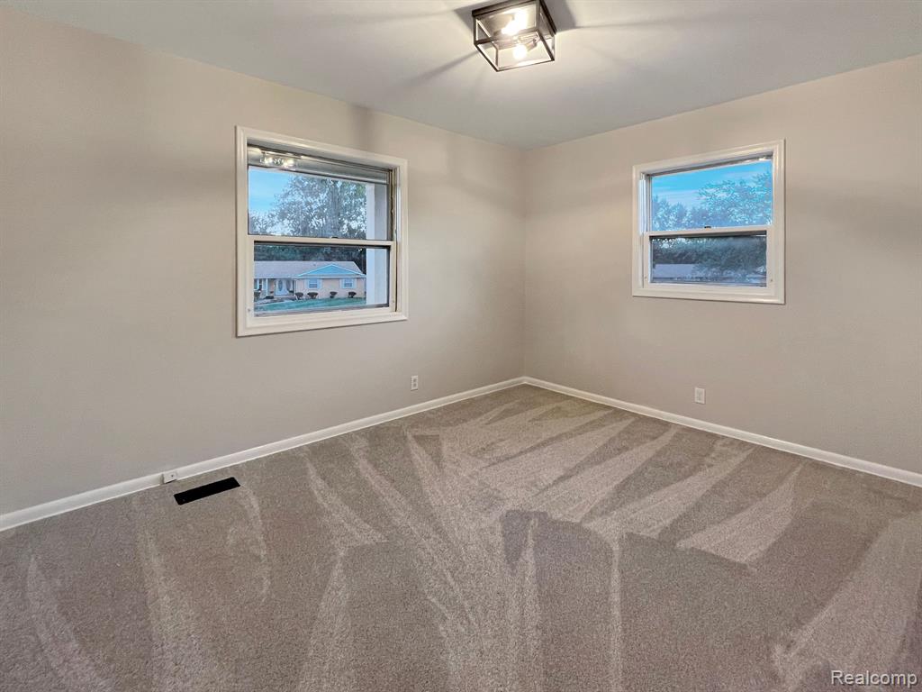 6478 Rustic Ridge Trail Grand Blanc, MI 48439 - Photo 20 of 26