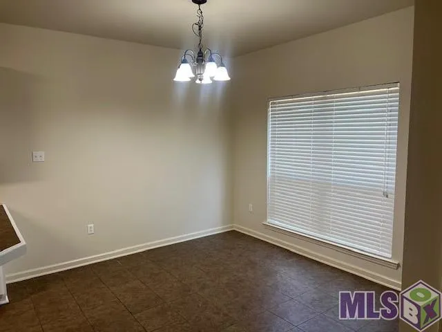 $1,885 | 17060 Jamestown Drive, Prairieville, LA 70769