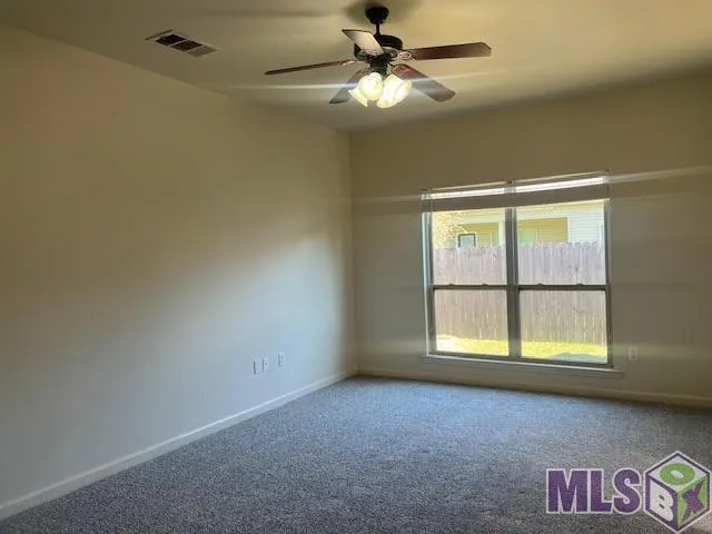 $1,885 | 17060 Jamestown Drive, Prairieville, LA 70769