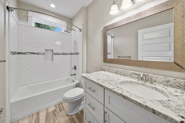 $2,575 | 305 Evergreen Street, Panama City Beach, FL 32407