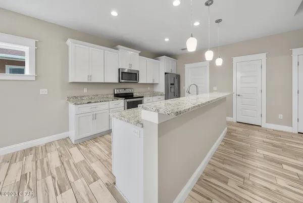 $2,575 | 305 Evergreen Street, Panama City Beach, FL 32407