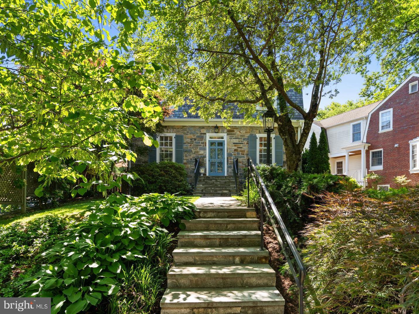 4809 Jamestown Road Bethesda, MD 20816 - Photo 3 of 49