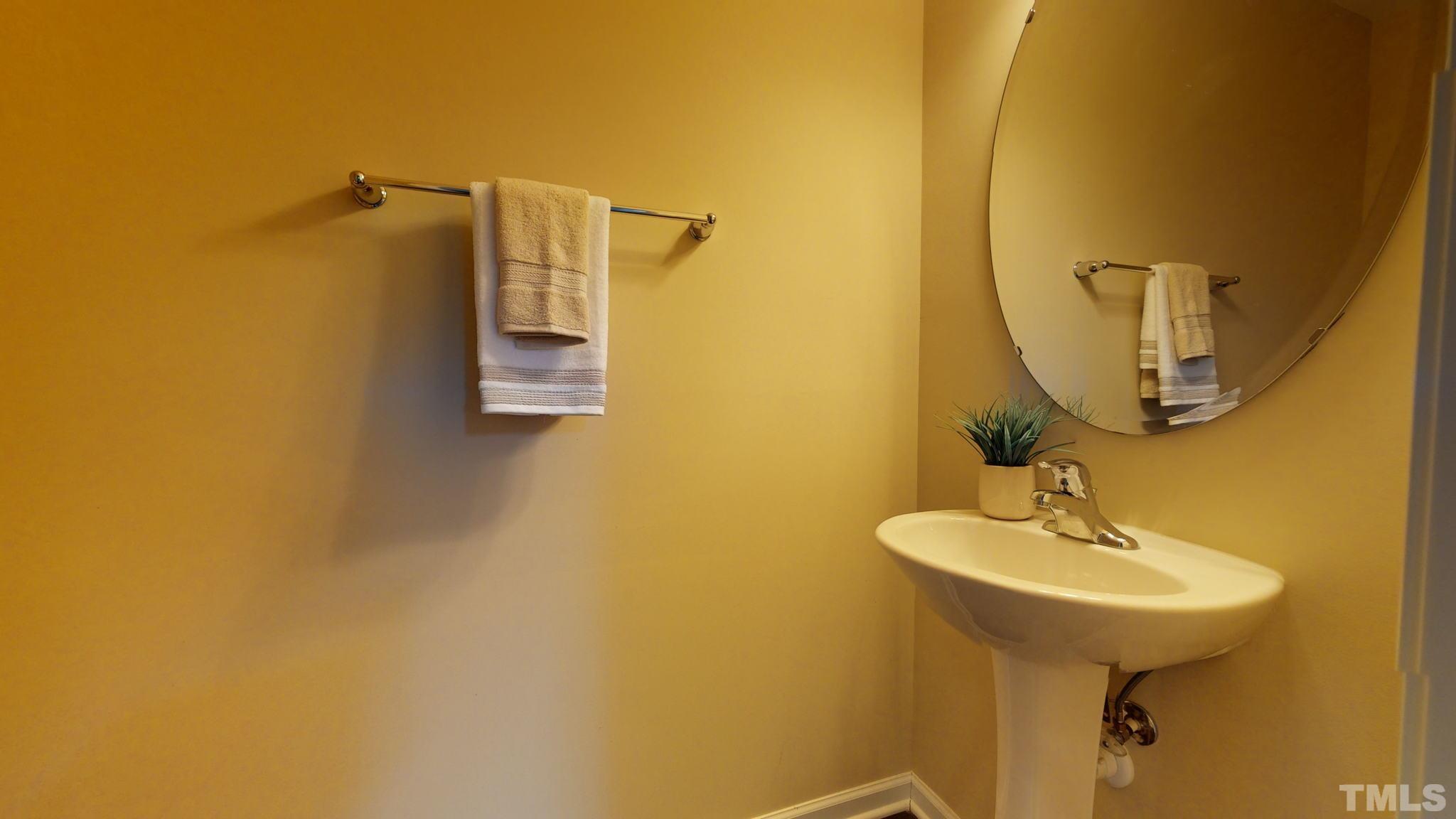 3511 Landshire View Lane Raleigh, NC 27616 - Photo 16 of 34 Gallery Image 16