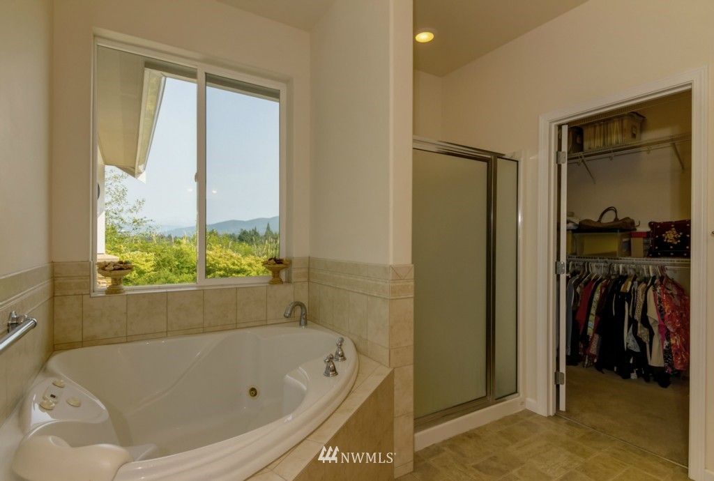 5954 Fazon Road Bellingham, WA 98226 - Photo 18 of 25