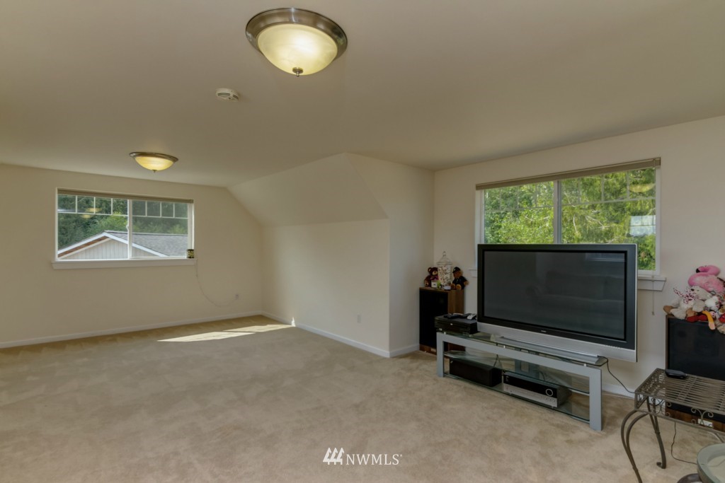 5954 Fazon Road Bellingham, WA 98226 - Photo 22 of 25