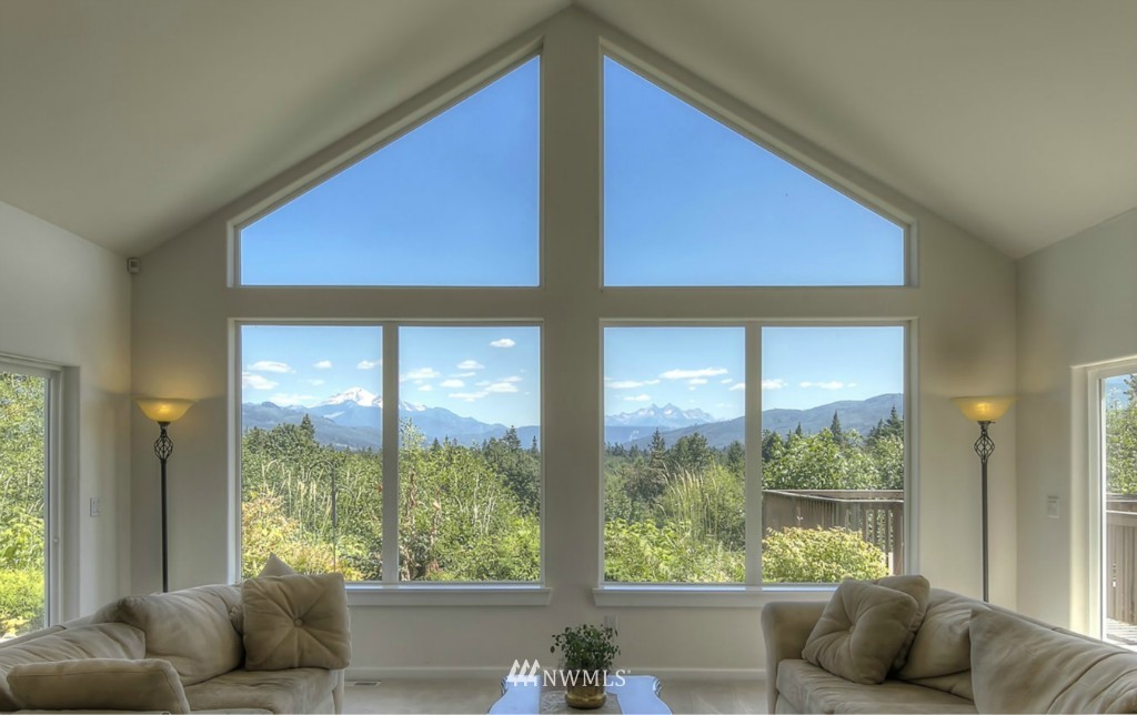 5954 Fazon Road Bellingham, WA 98226 - Photo 9 of 25