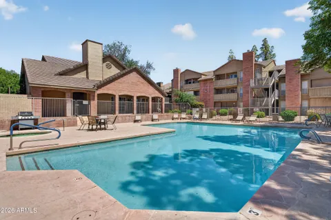 $194,500 | 200 East Southern Avenue, Unit 303, Tempe, AZ 85282