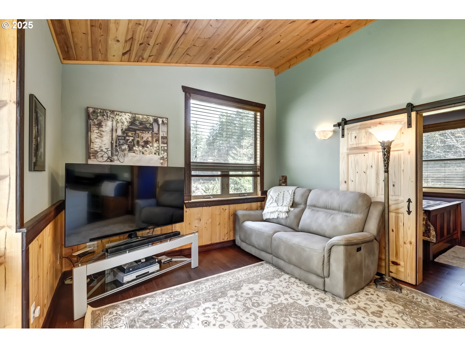 51200 Northwest Staley Road Banks, OR 97106 - Photo 23 of 44 Living Room