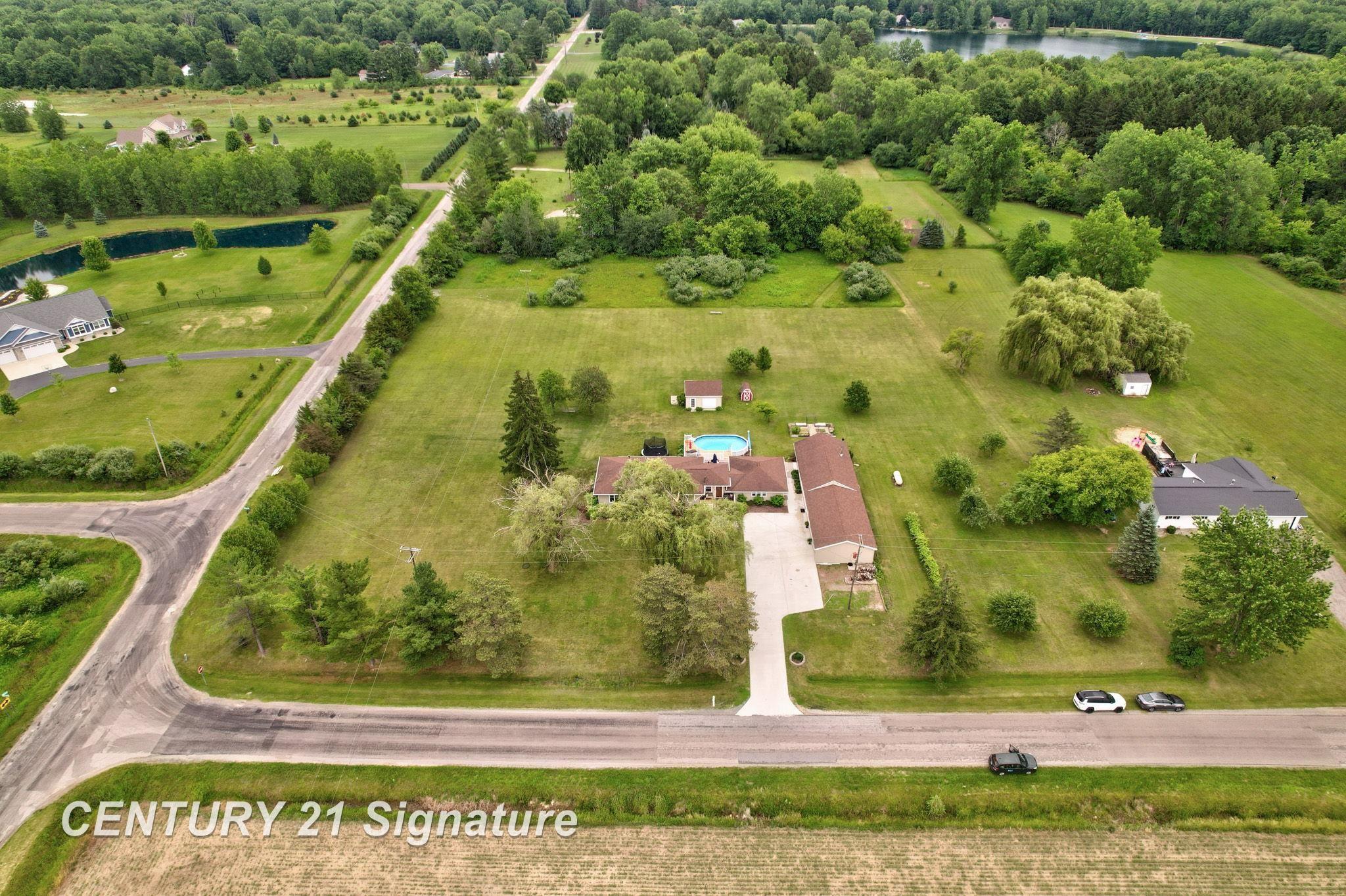 2051 South Brennan Road Hemlock, MI 48626 - Photo 3 of 72