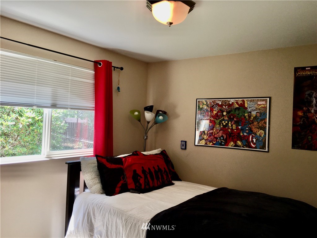 17521 Valley Cir Drive Bothell, WA 98012 - Photo 13 of 30 Gallery Image 13