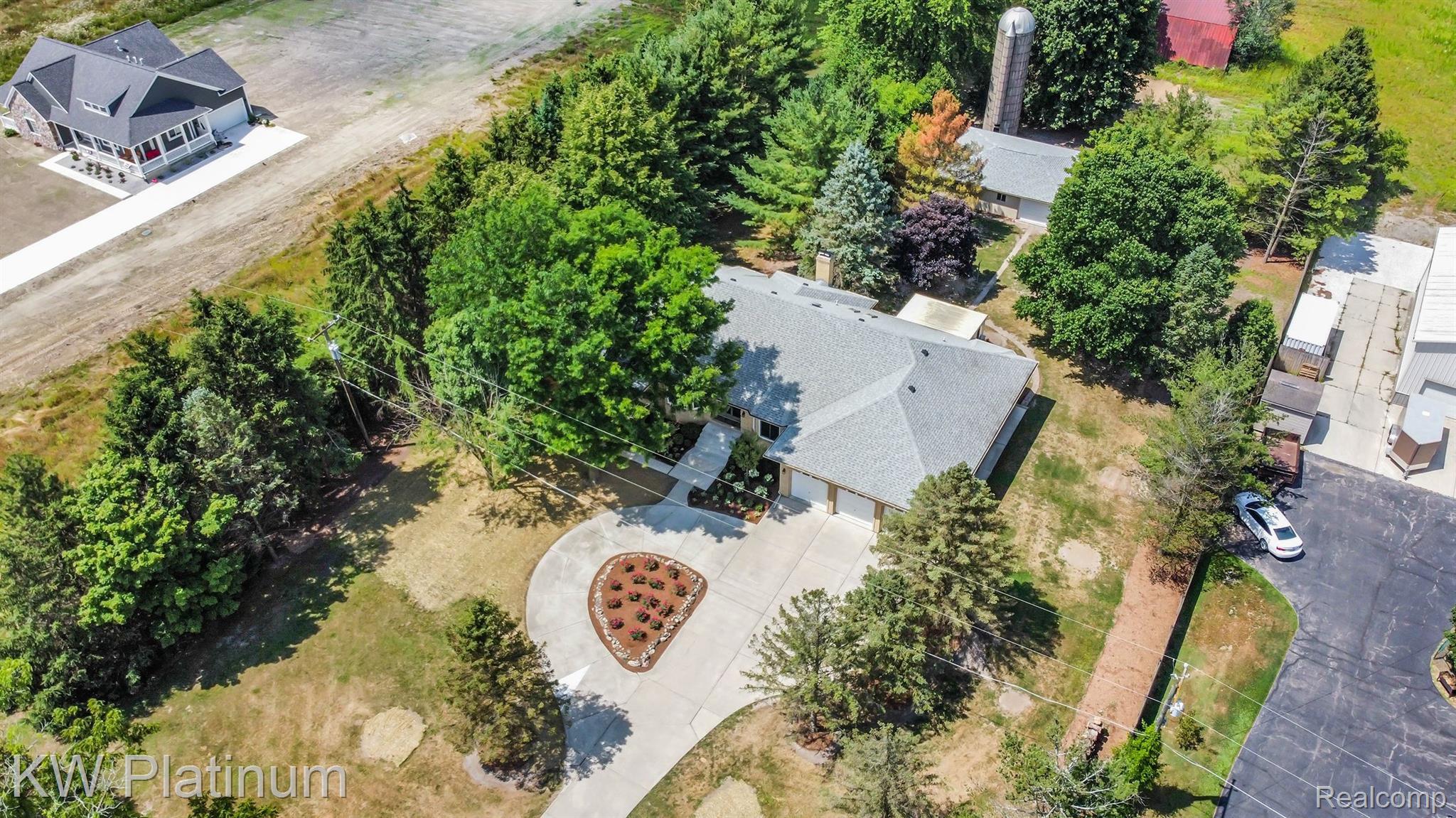 54363 Fairchild Road Macomb, MI 48042 - Photo 45 of 61 Gallery Image 45