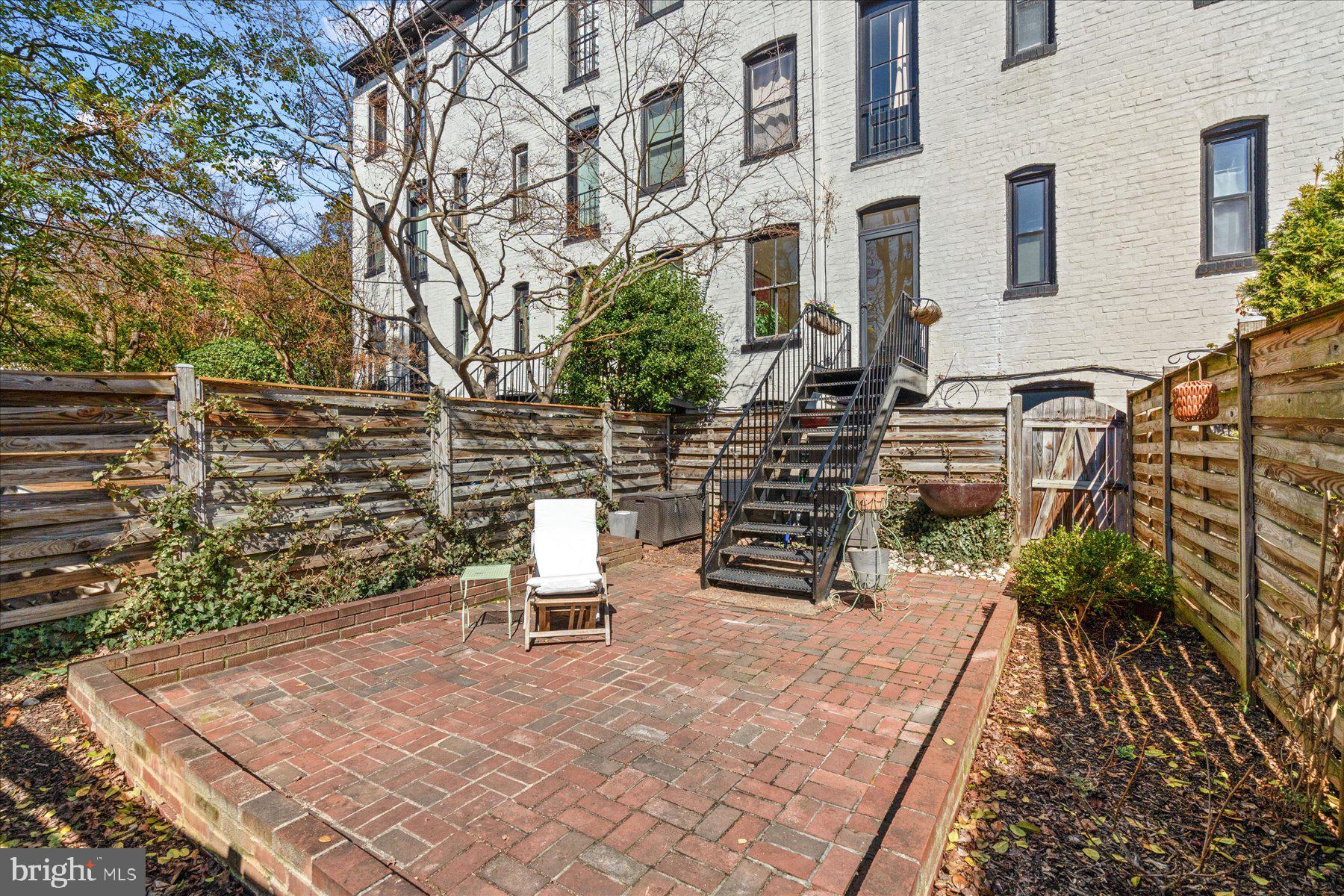 3022 R Street Northwest, Unit 1/2 Washington, DC 20007 - Photo 23 of 25