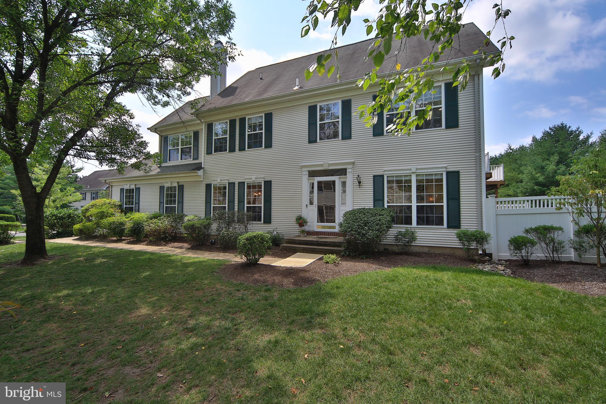 148 Coburn Road Pennington, NJ 08534 - Photo 2 of 11
