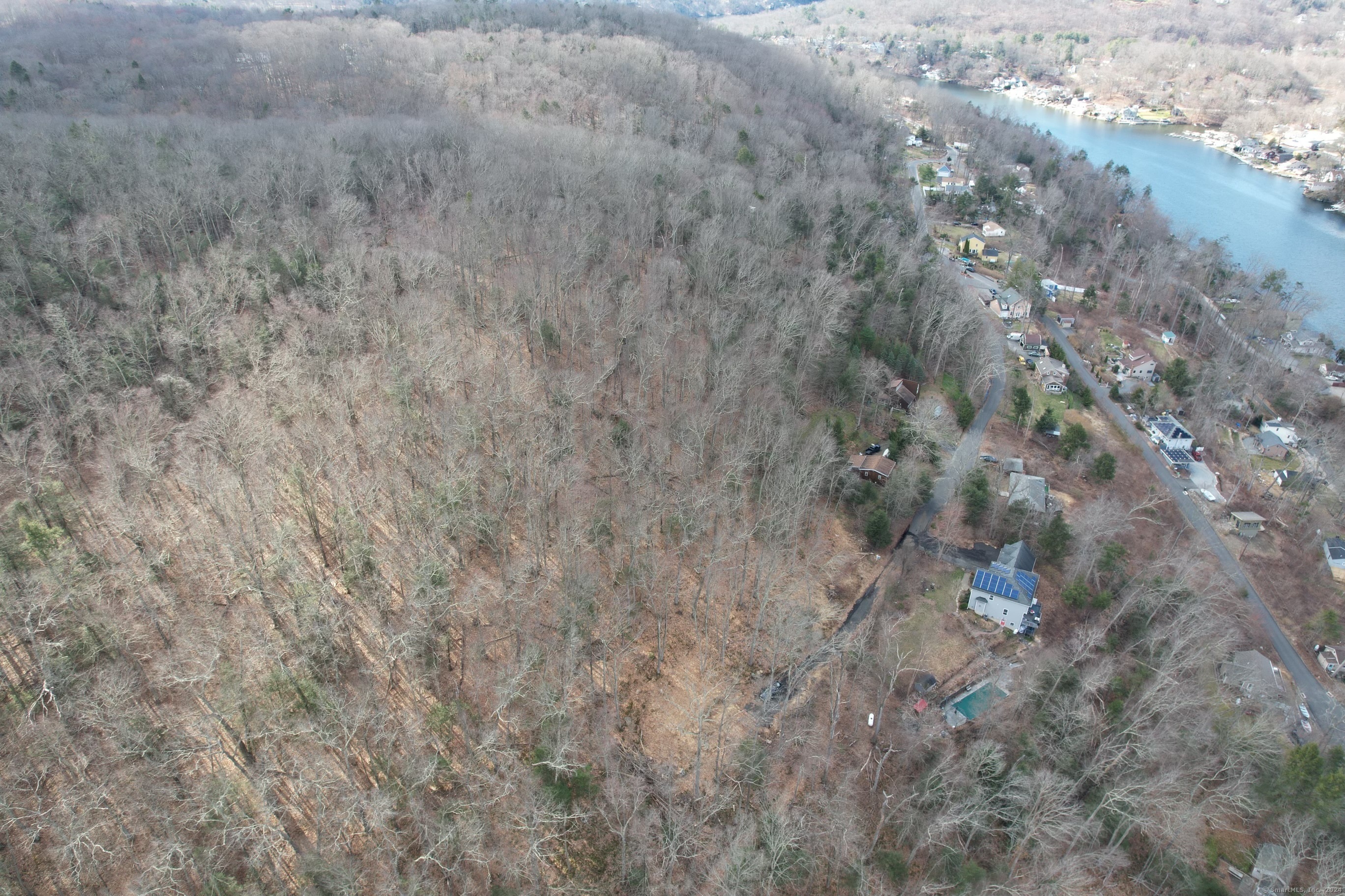 30 Cedarhurst Trail Newtown, CT 06482 - Photo 2 of 13