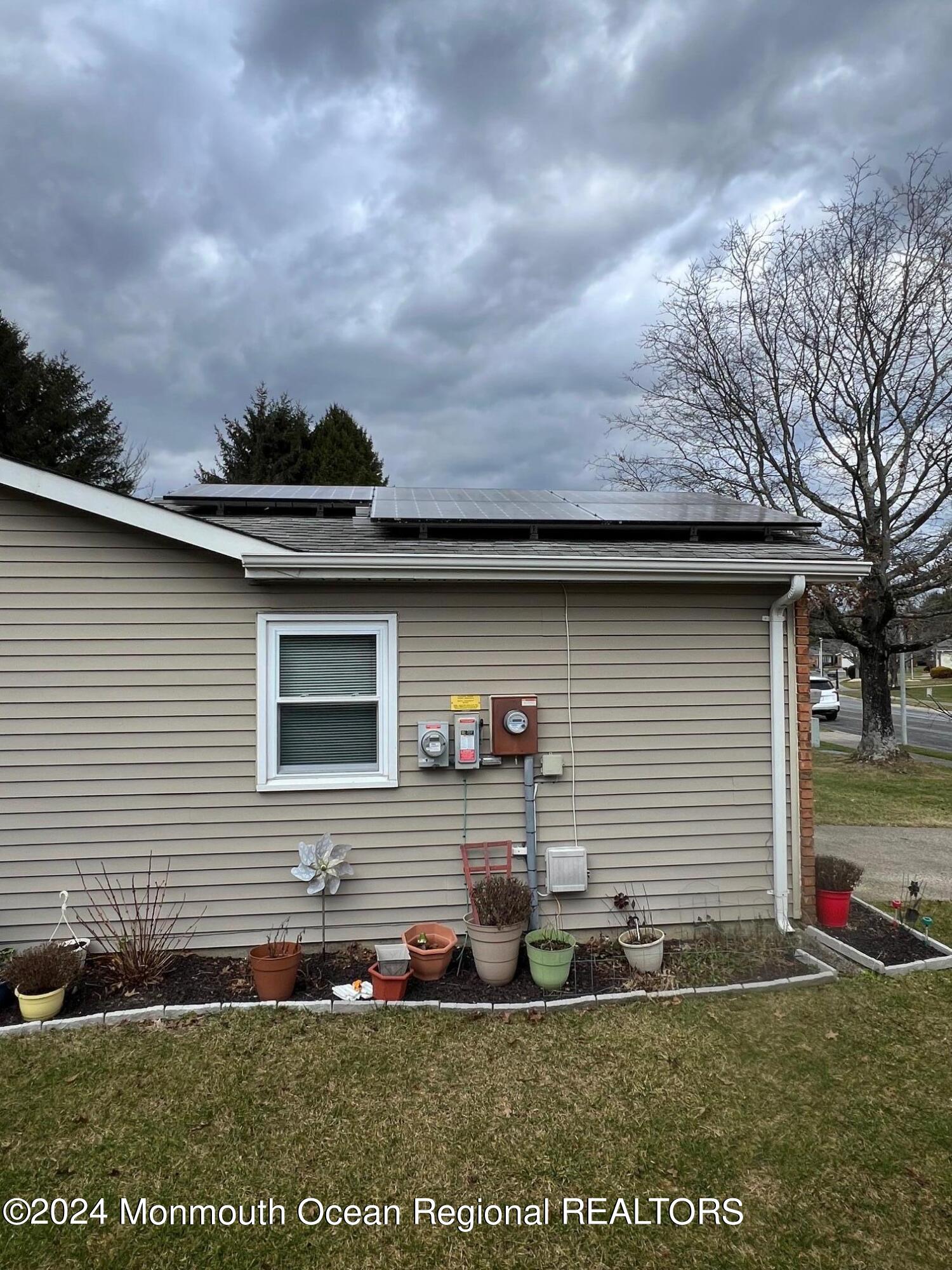 21 Abbey Road Brick, NJ 08723 - Photo 26 of 26 Leased Solar Panels