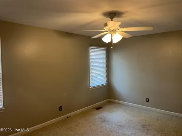 $1,600 | 1516 Birch Place, Winterville, NC 28590