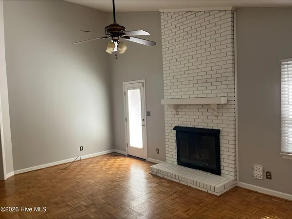 $1,600 | 1516 Birch Place, Winterville, NC 28590