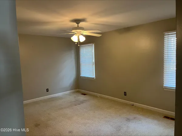 $1,600 | 1516 Birch Place, Winterville, NC 28590