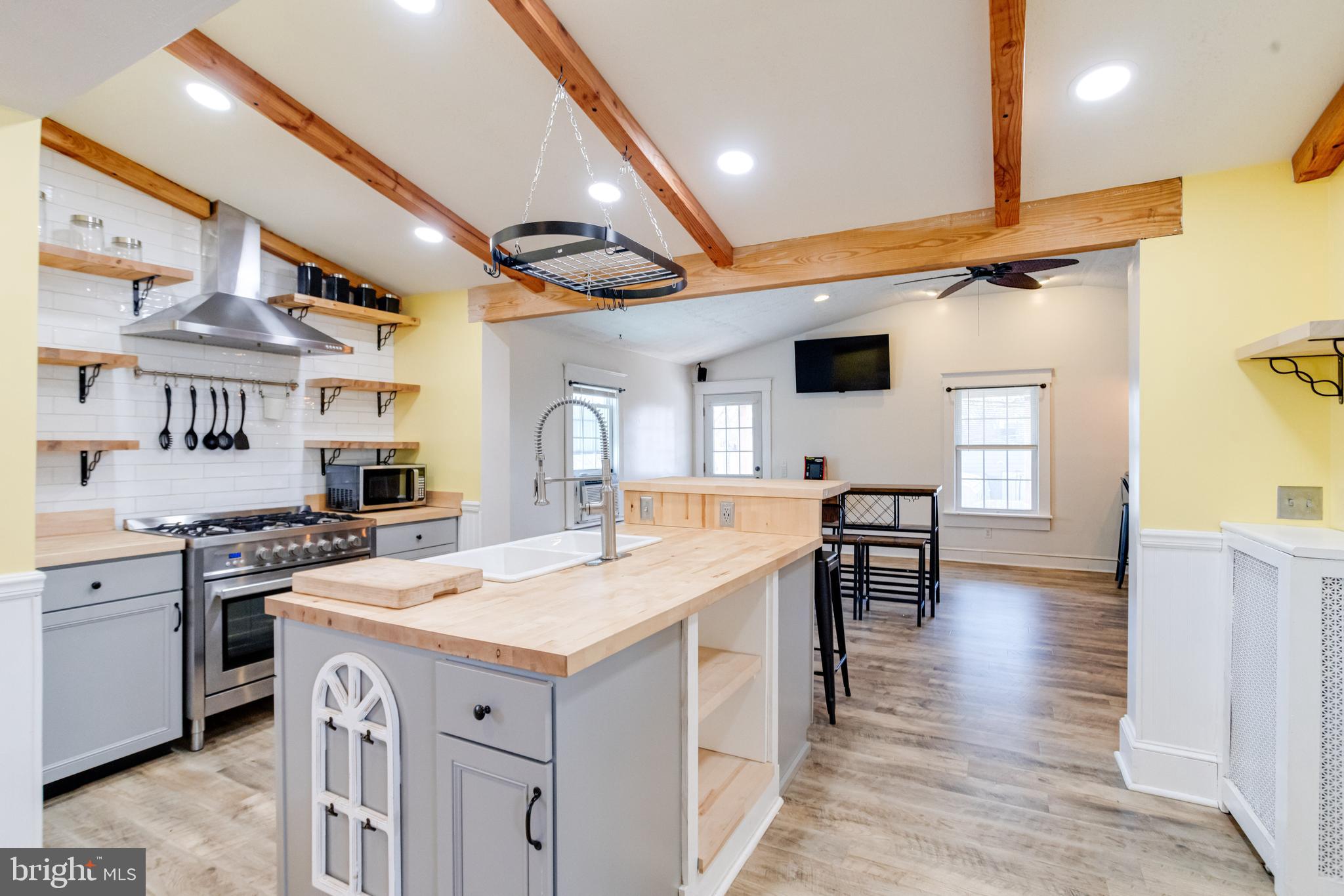 3017 Acton Road Baltimore, MD 21234 - Photo 17 of 85 Gallery Image 17