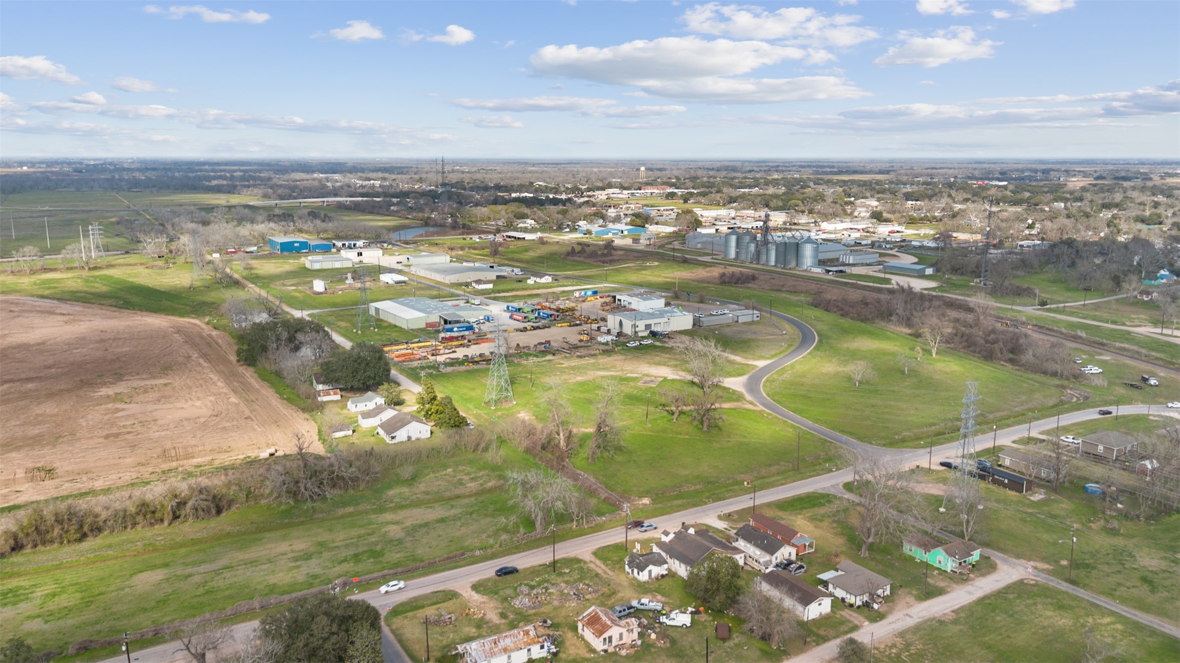 929 West Spanish Camp Road Wharton, TX 77488 - Photo 10 of 23