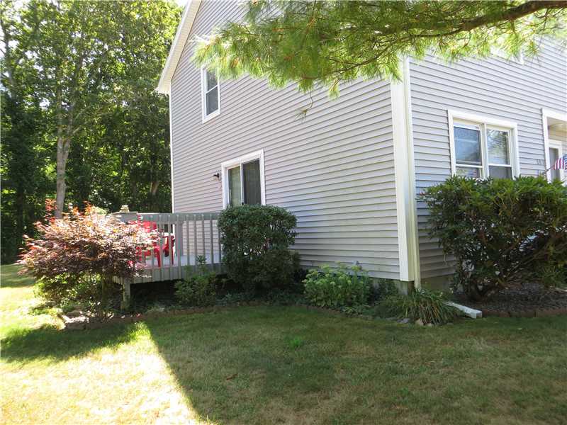 89 Quannacut Road, Unit 89B Westerly, RI 02891 - Photo 25 of 25 Yard/Garden.