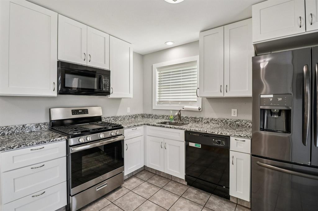 217 Pine Street Aledo, TX 76008 - Photo 16 of 38