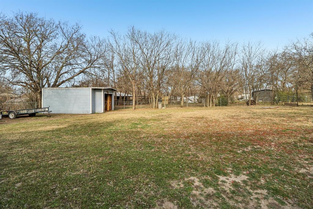 217 Pine Street Aledo, TX 76008 - Photo 4 of 38