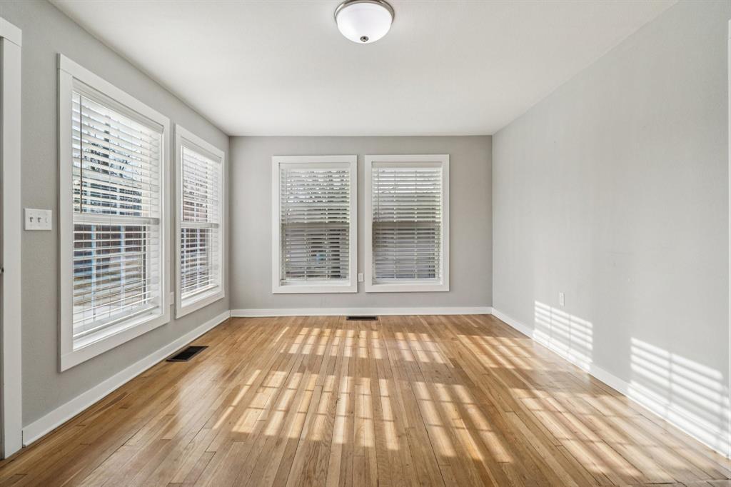 217 Pine Street Aledo, TX 76008 - Photo 7 of 38