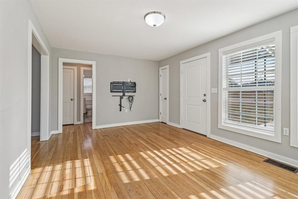 217 Pine Street Aledo, TX 76008 - Photo 9 of 38