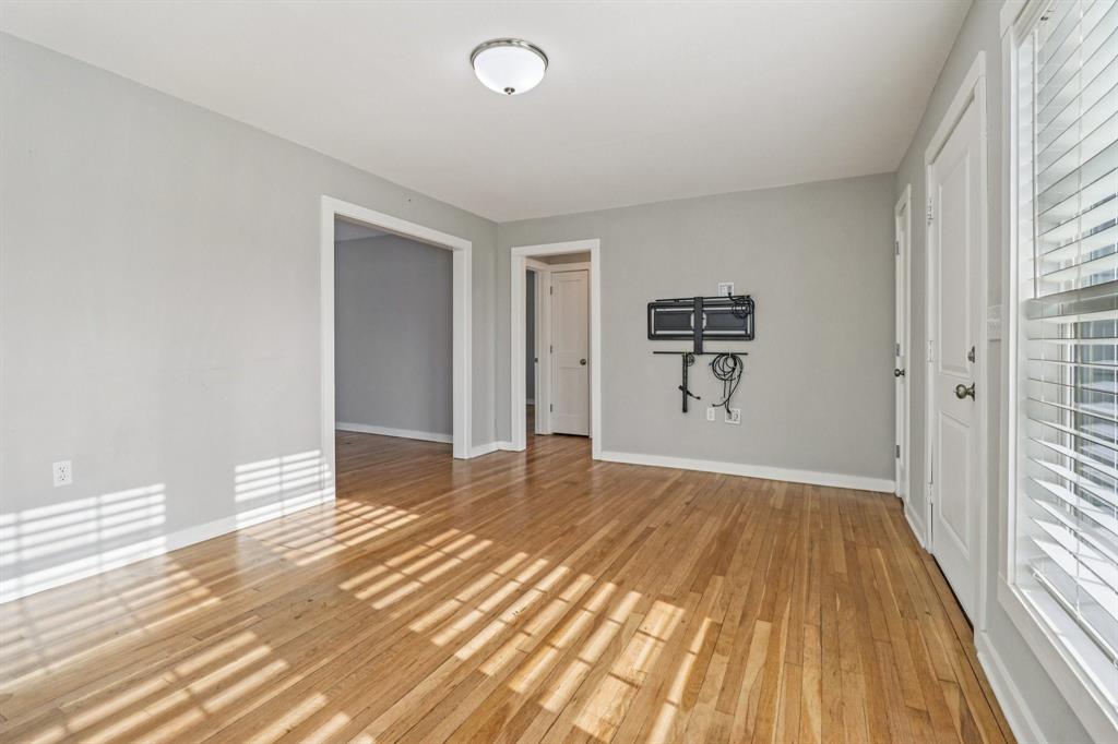 217 Pine Street Aledo, TX 76008 - Photo 10 of 38