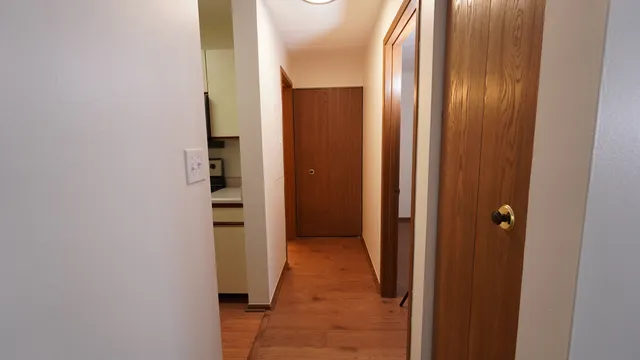 $172,000 | 75 Kristin Circle, Unit 516, Schaumburg, IL 60195