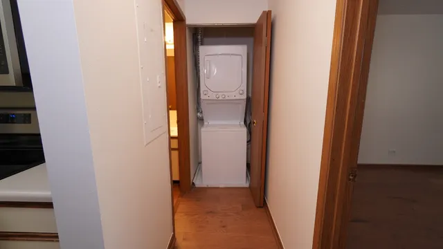 $172,000 | 75 Kristin Circle, Unit 516, Schaumburg, IL 60195