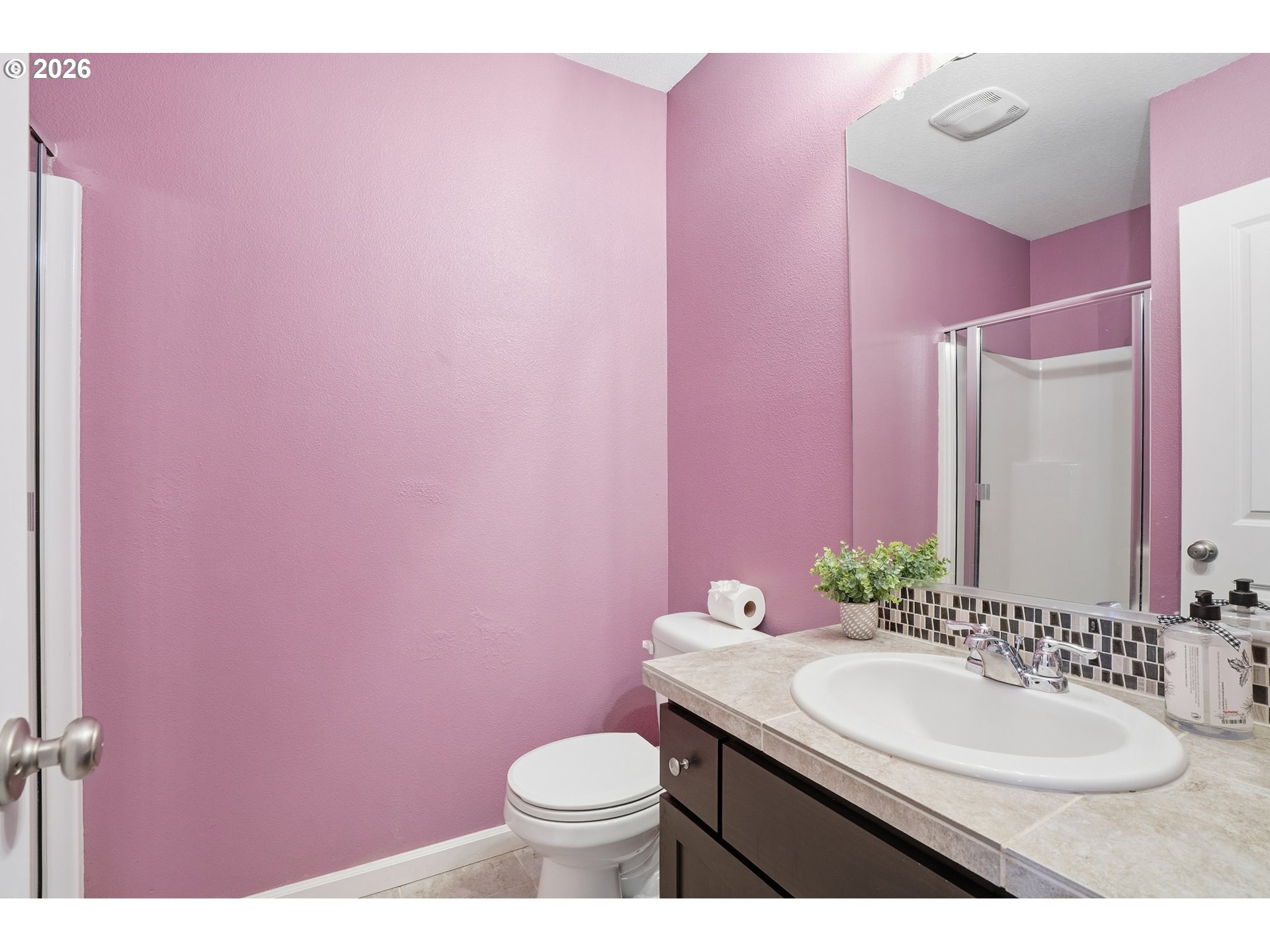 2790 South Red Tail Loop Ridgefield, WA 98642 - Photo 16 of 39 Bathroom