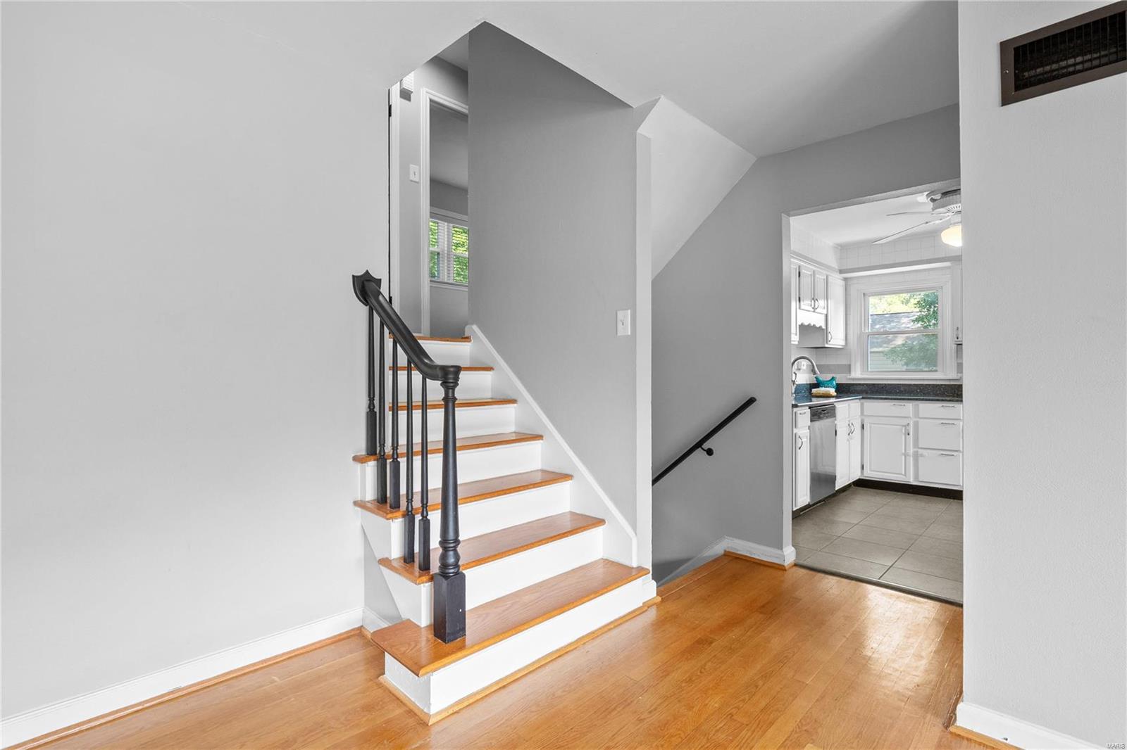 3389 Adie Road St. Ann, MO 63074 - Photo 6 of 31