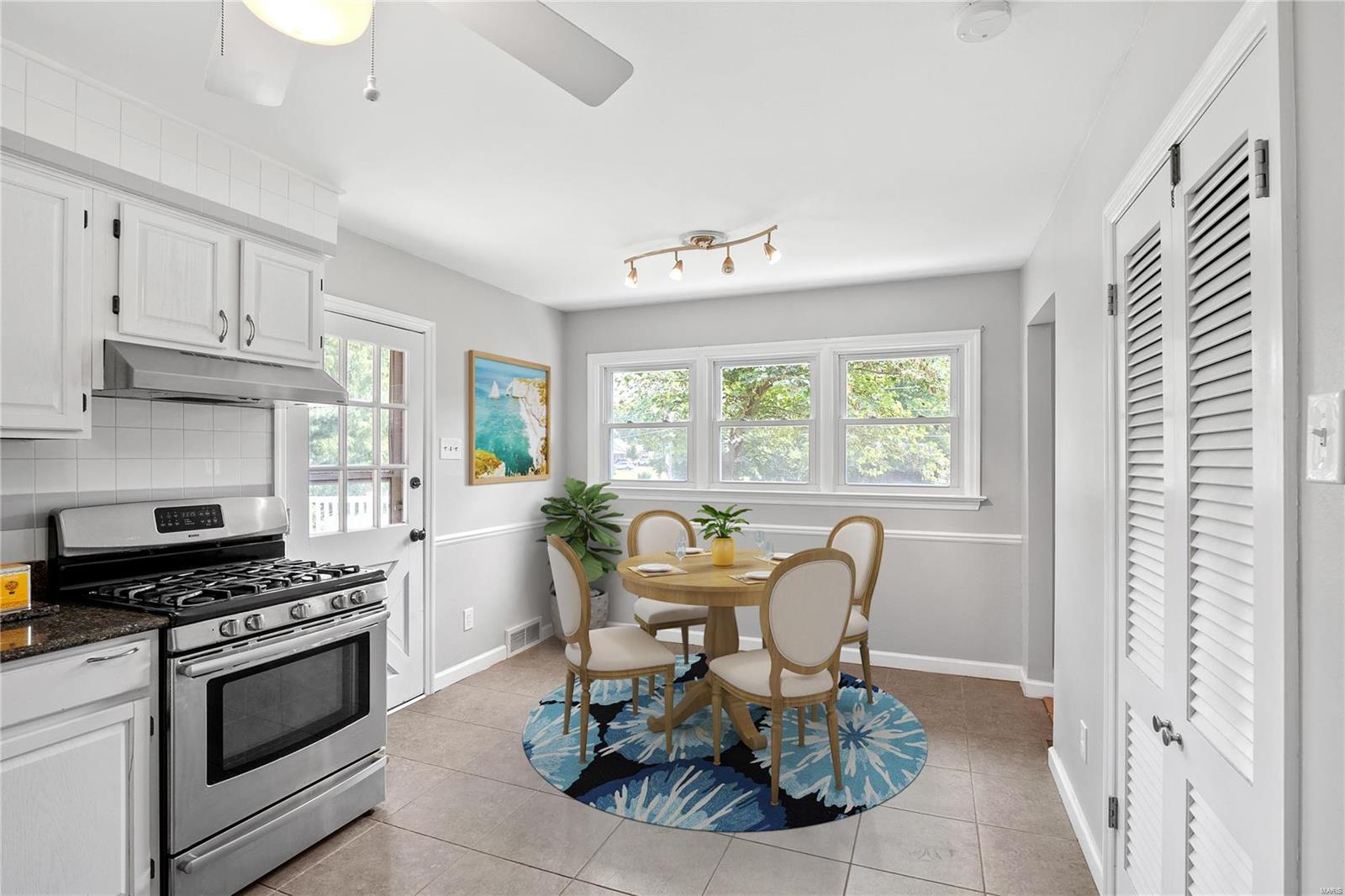 3389 Adie Road St. Ann, MO 63074 - Photo 7 of 31