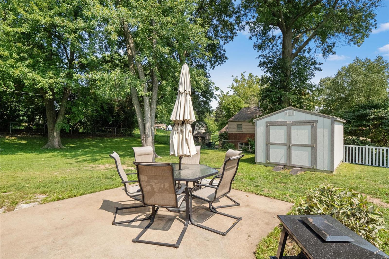 3389 Adie Road St. Ann, MO 63074 - Photo 10 of 31