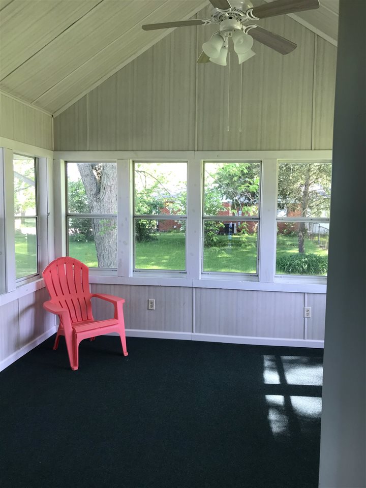 10818 Marion Center Road Fort Wayne, IN 46816 - Photo 9 of 27