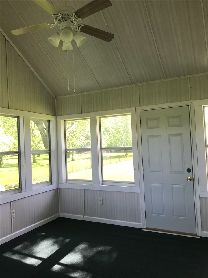 10818 Marion Center Road Fort Wayne, IN 46816 - Photo 10 of 27