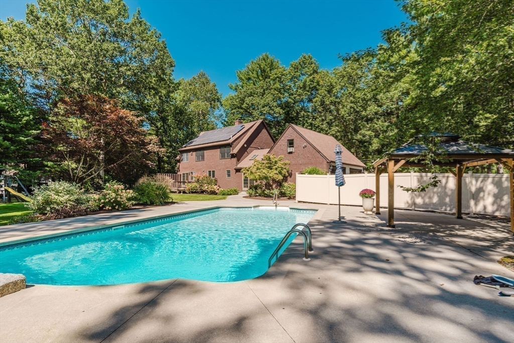 83 Allen Road Easton, MA 02356 - Photo 11 of 42 Gallery Image 11