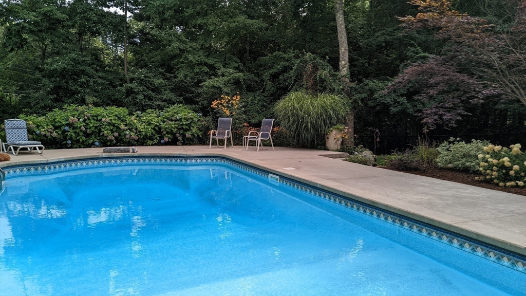 83 Allen Road Easton, MA 02356 - Photo 16 of 42 Gallery Image 16