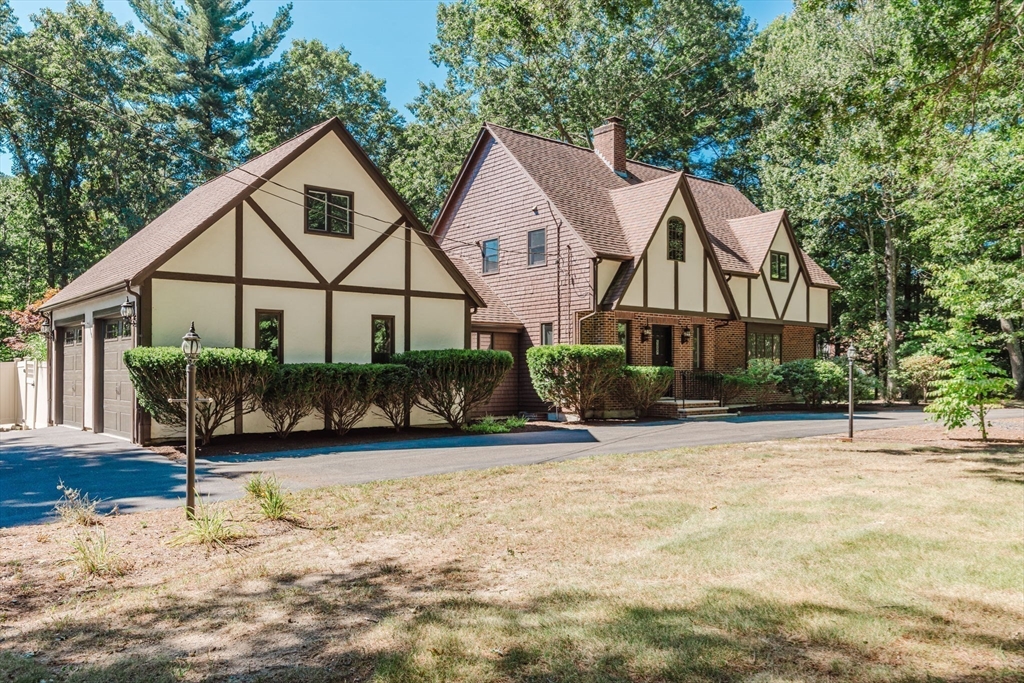 83 Allen Road Easton, MA 02356 - Photo 2 of 42 Gallery Image 2