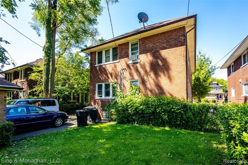 884 Alter Road Detroit, MI 48215 - Photo 29 of 33