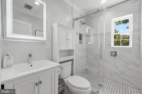 $799,000 | 1128 Powhatan Street, Alexandria, VA 22314